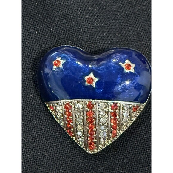 Lot of 3 Patriotic Brooches: Rhinestone Heart & American Flag Pins Jewelry USA - Picture 4 of 9